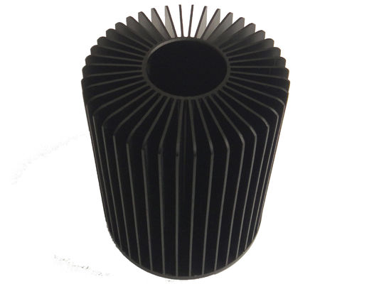 Serbaguna Fin Forged Heat Sink Anticorrosive Anodizing Surface Treatment