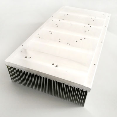 Semiconductor UPS Heat Sink Elektronik Anti Korosi Warna Silver