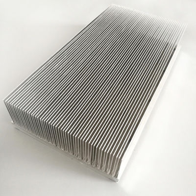 Semiconductor UPS Heat Sink Elektronik Anti Korosi Warna Silver
