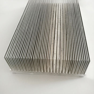 Semiconductor UPS Heat Sink Elektronik Anti Korosi Warna Silver
