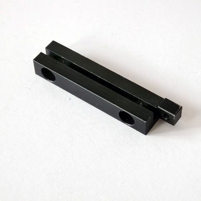 Bagian Penggilingan CNC Mesin Antirust Hitam Anodized Serbaguna
