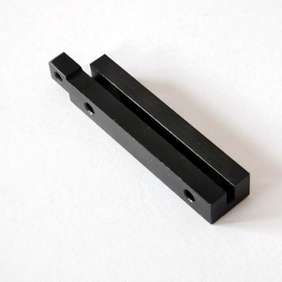Bagian Penggilingan CNC Mesin Antirust Hitam Anodized Serbaguna